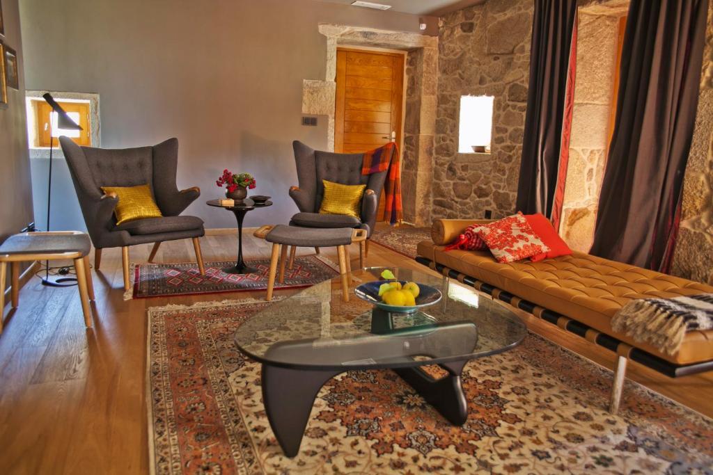 Os Lambrans Guest House Padron Bagian luar foto